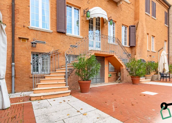 Hotel Hotiday Collection -