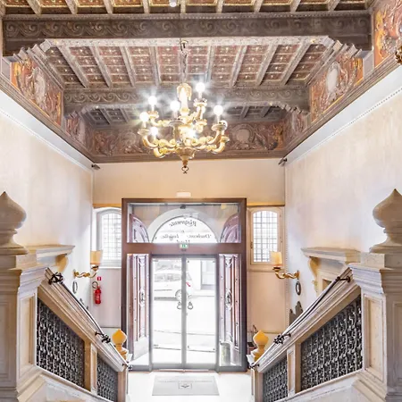 Hotiday Collection - 5*