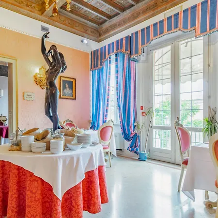 Hotiday Collection -