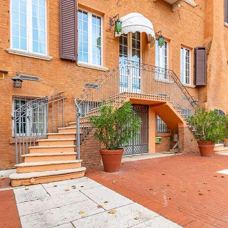 Ξενοδοχείο Hotiday Collection -