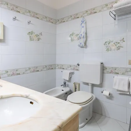 Hotiday Collection - Ferrara