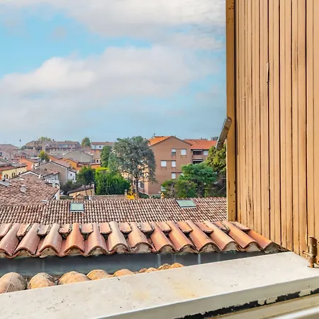 호텔 Hotiday Collection -