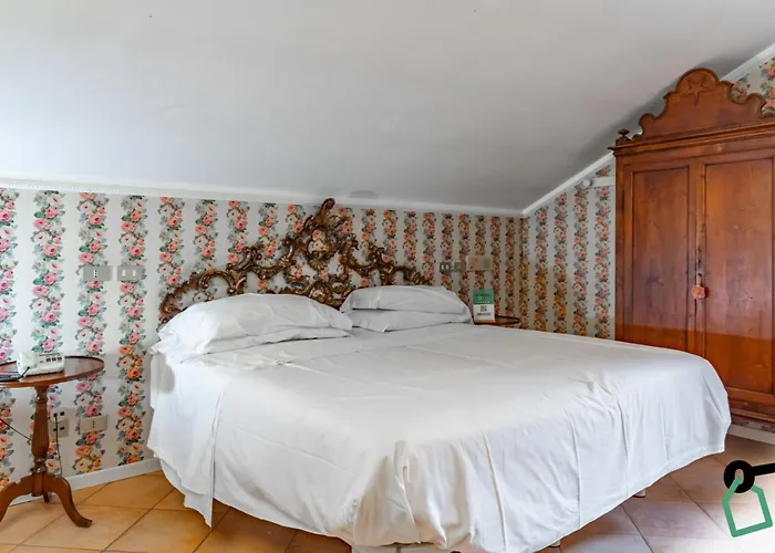 Hotiday Collection -