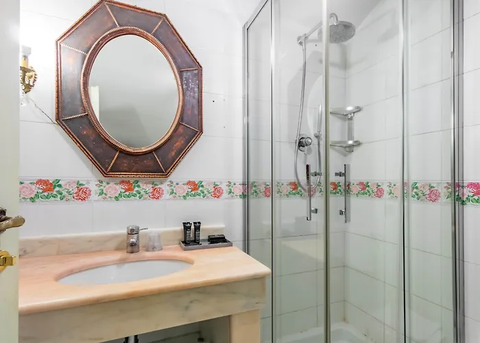 호텔 Hotiday Collection - 5*